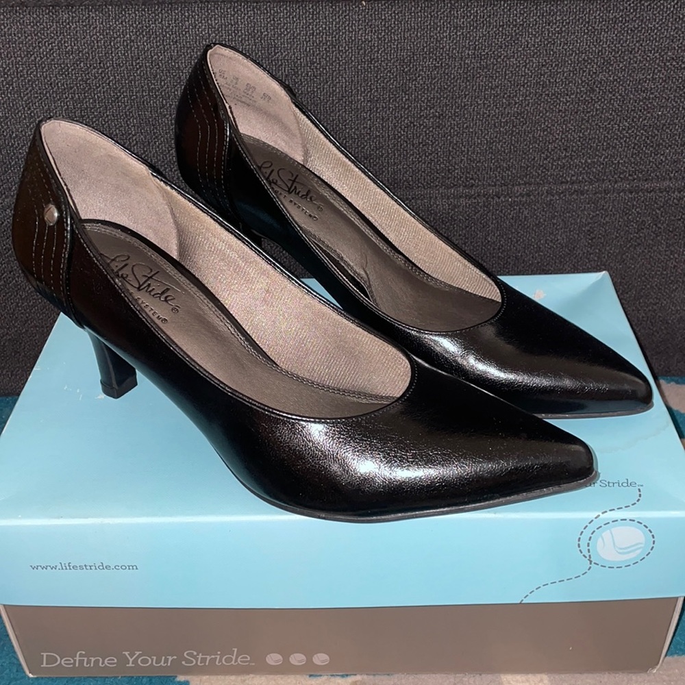 Black Lifestride heels, size 8.5M